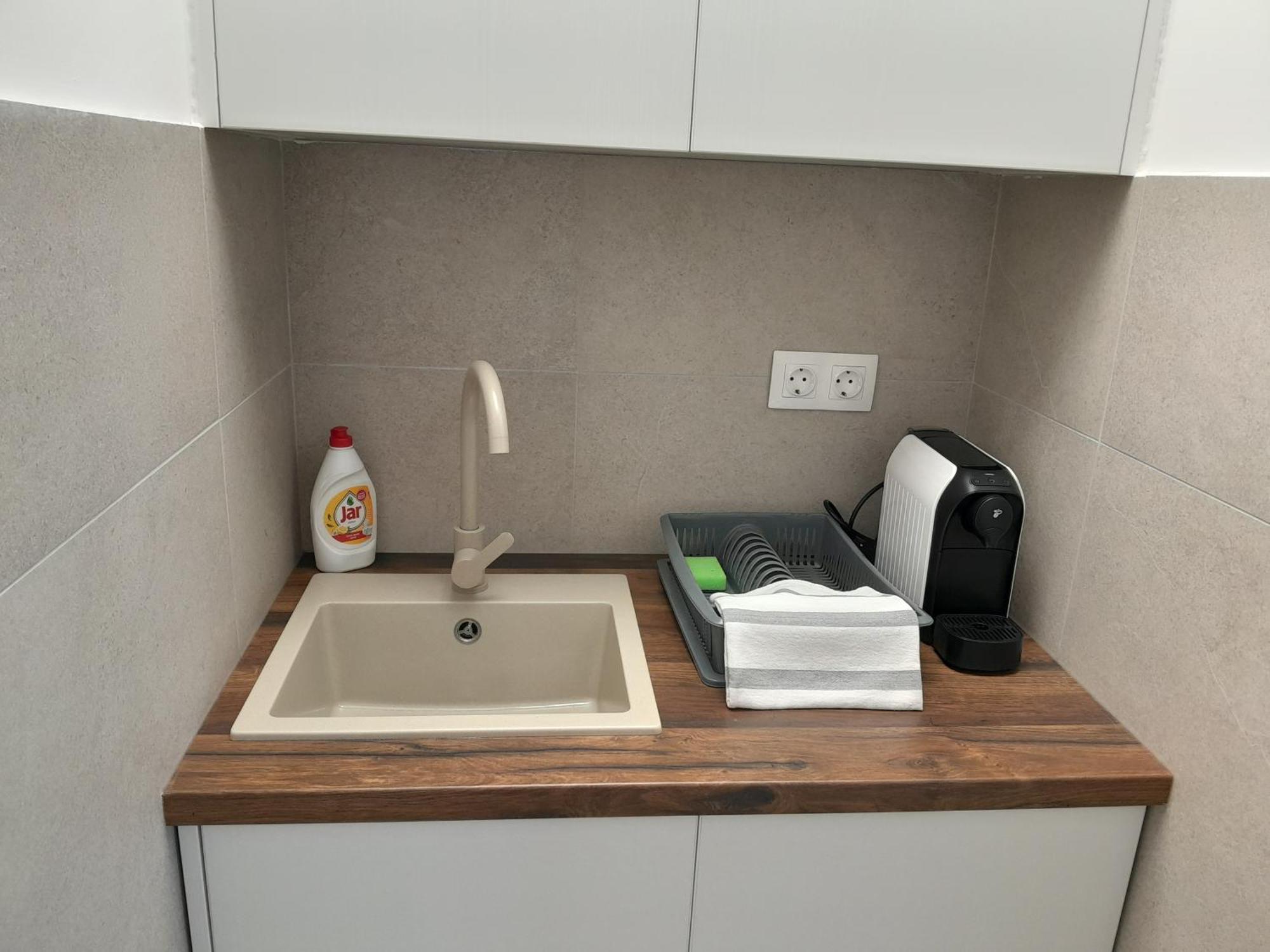 Lila Fuge Apartman Apartment Balatonfured Exterior photo
